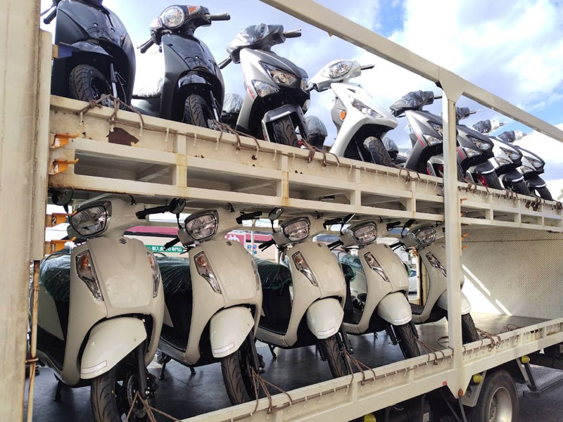 新車大量入荷